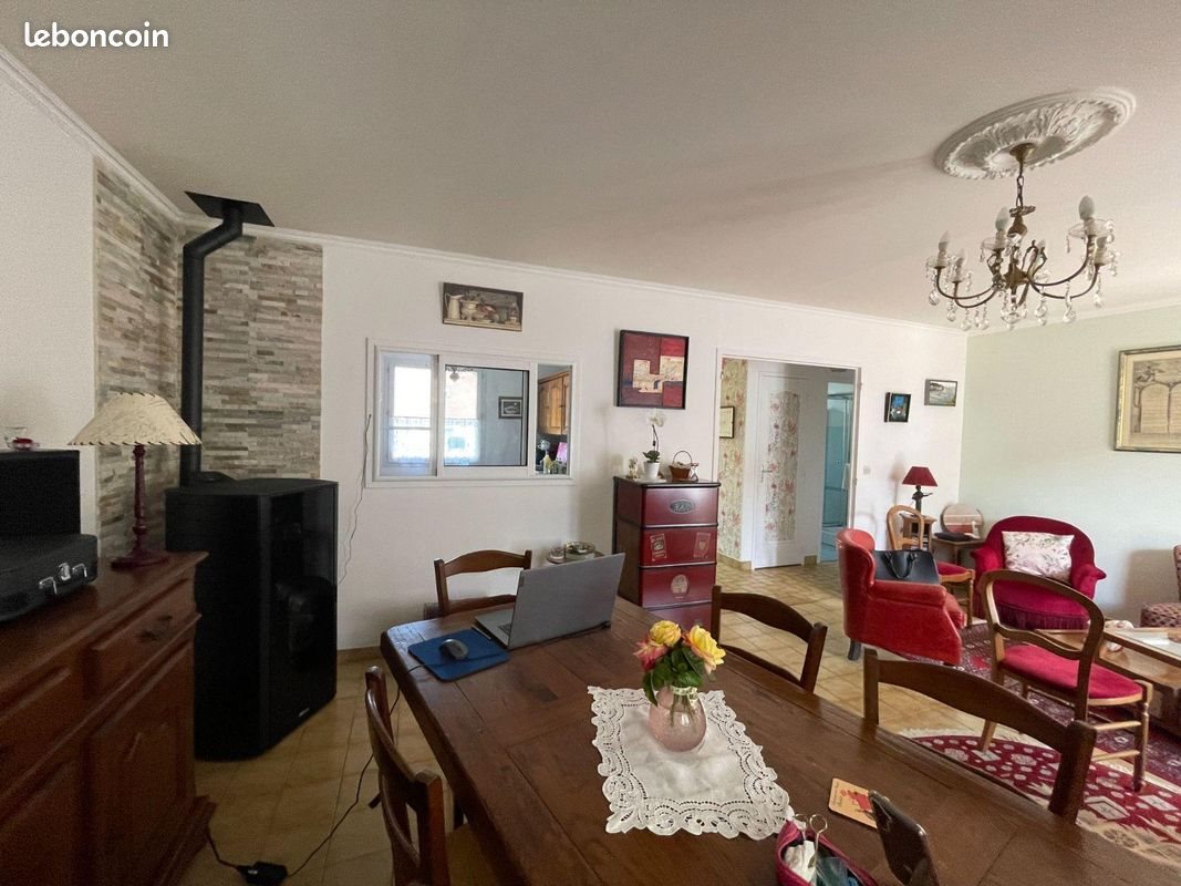 Maison à louer, 94m², Arcisses