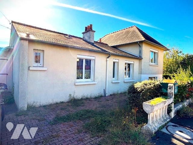 Maison à vendre, 102m², Montbizot