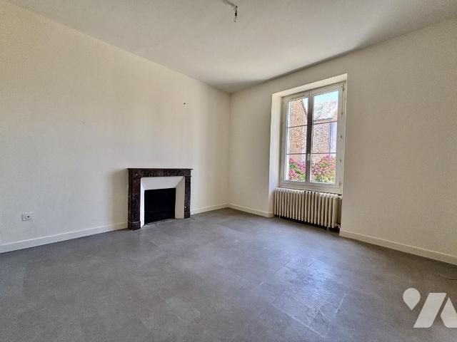 Maison à vendre, 94m², Saint-Aubin-de-Locquenay