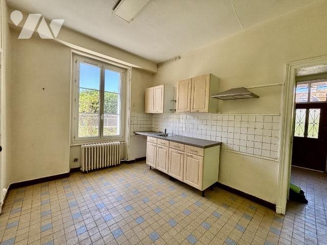 Maison à vendre, 94m², Saint-Aubin-de-Locquenay