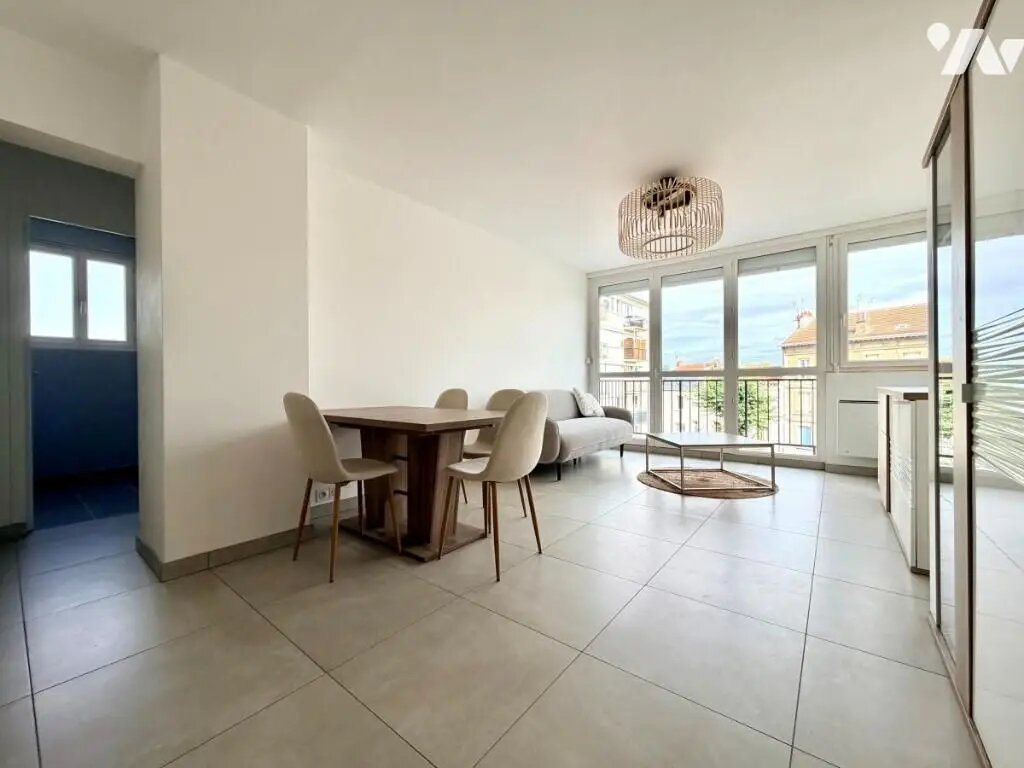 Appartement à louer, 54m², Reims