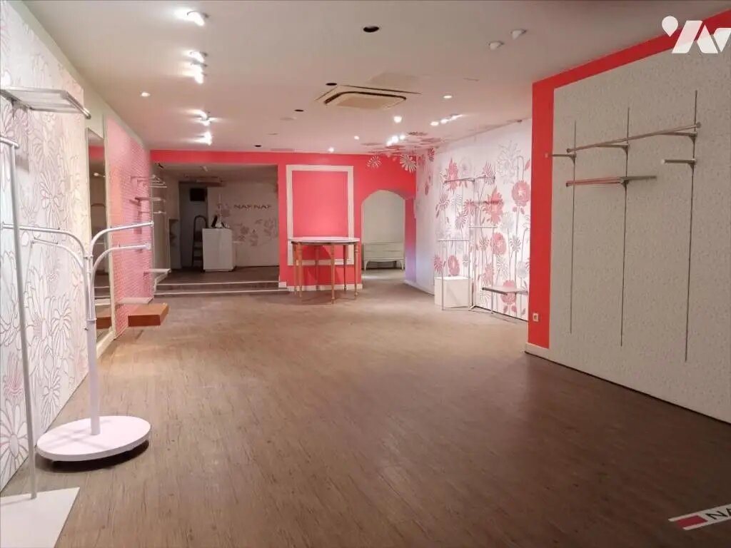 Appartement à vendre, 590m², Montélimar