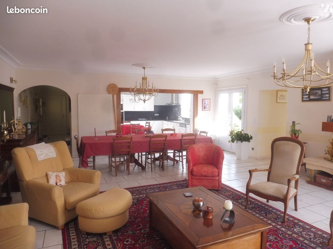 Maison à vendre, 197m², Baugé