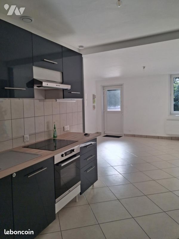 Maison à louer, 69m², Frévent