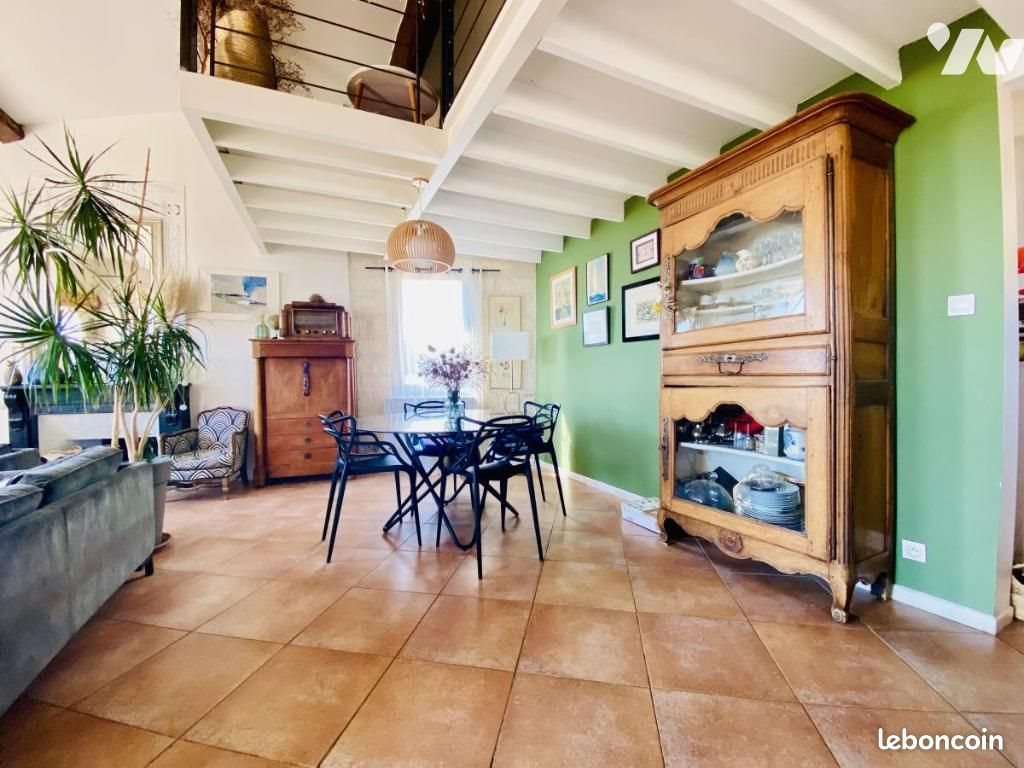Appartement à vendre, 103m², Castries