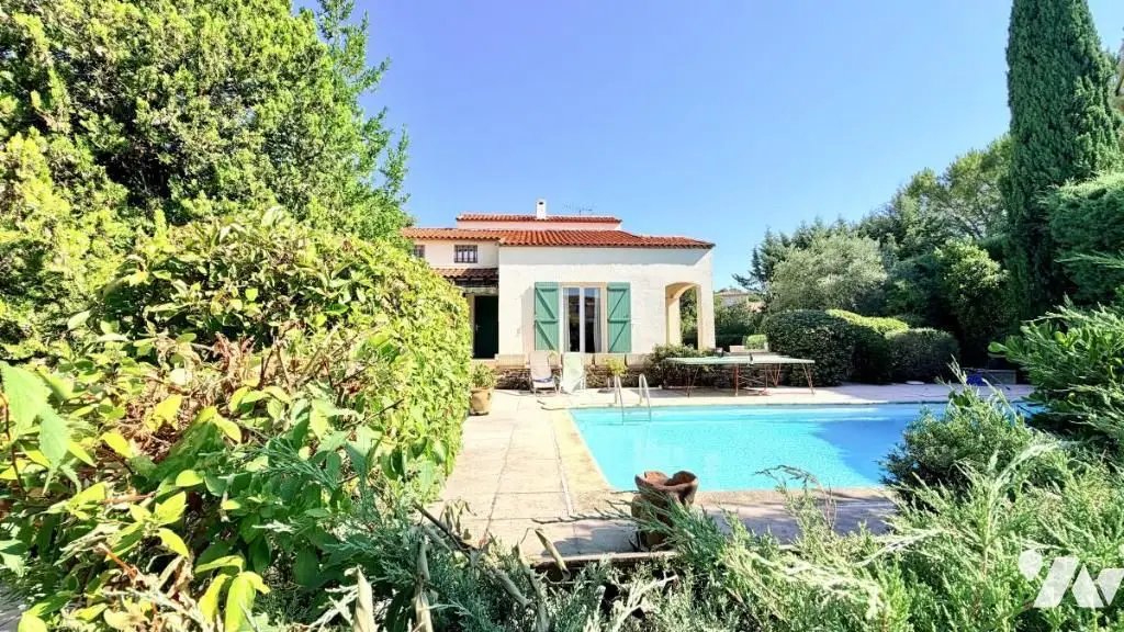 Maison à vendre, 4m², Sussargues