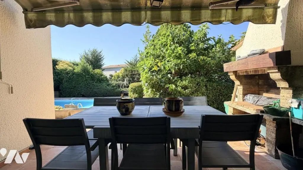 Maison à vendre, 4m², Sussargues