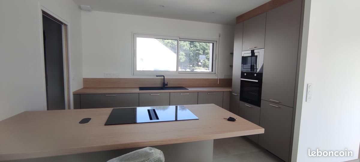 Maison à louer, 89m², Berric