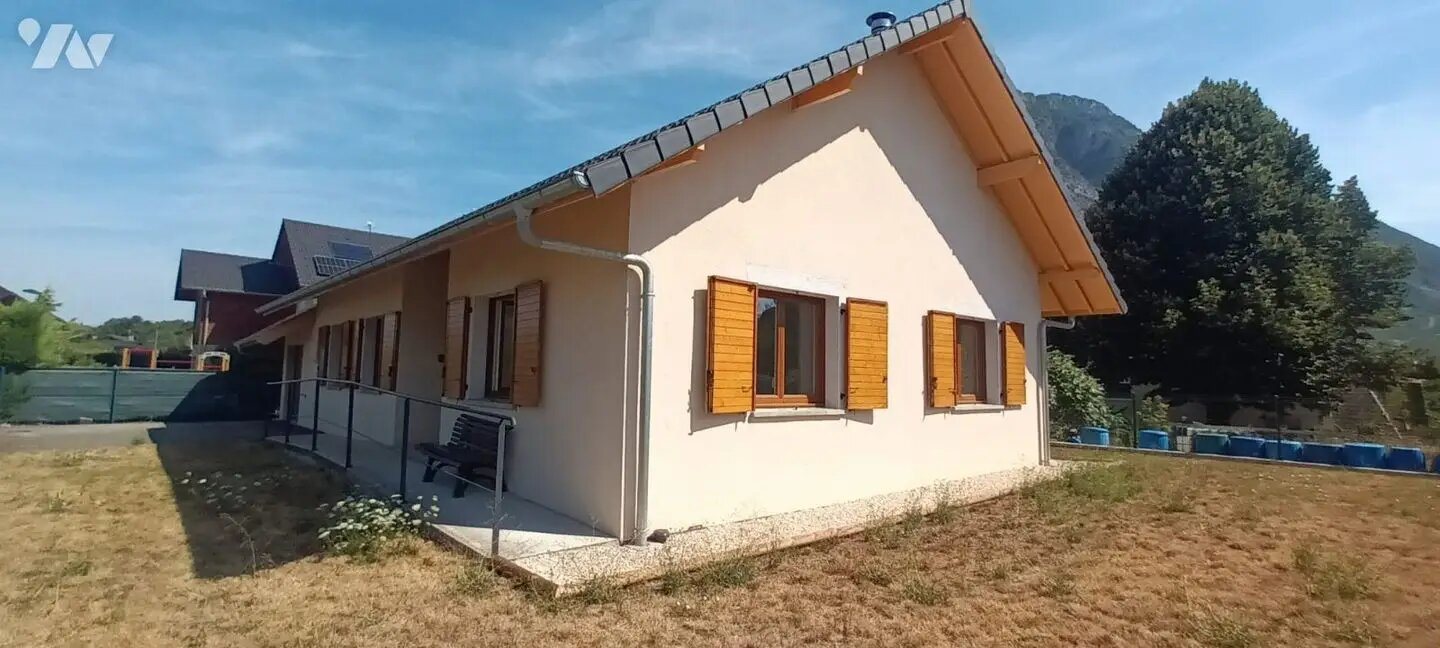 Maison à vendre, 106m², Porte-de-Savoie