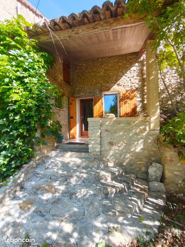 Maison à vendre, 166m², Lurs