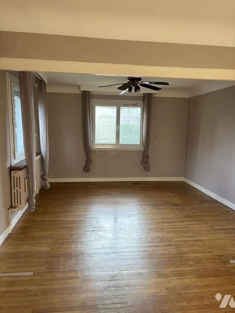 Maison à vendre, 80m², Saint-Maurice-en-Gourgois