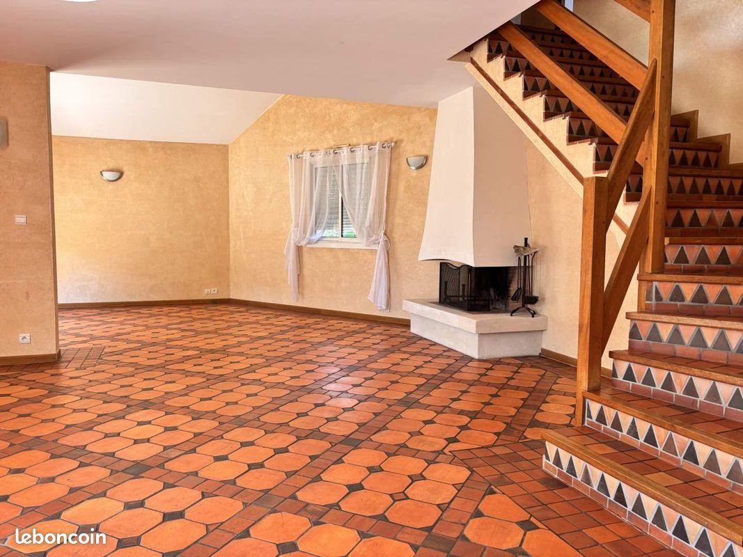 Maison à louer, 144m², Mordelles