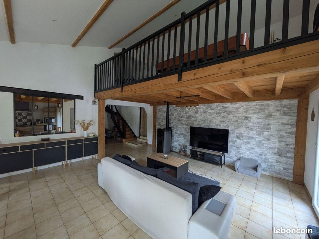 Maison à vendre, 169m², Pouzauges