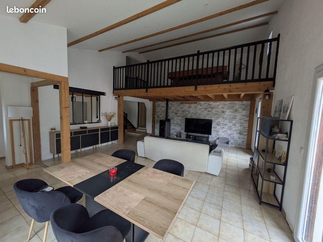 Maison à vendre, 169m², Pouzauges