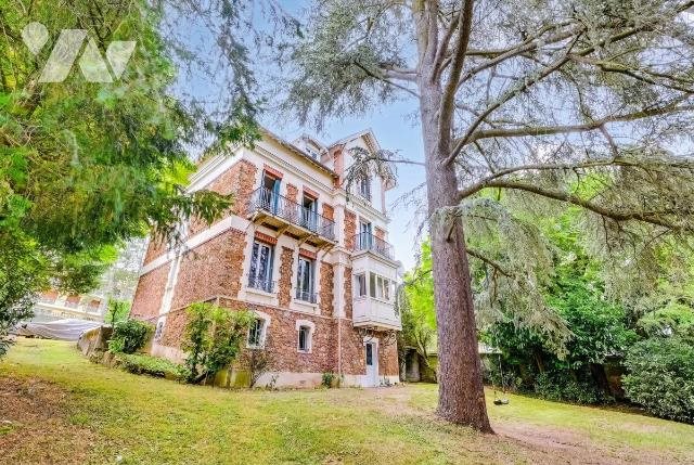 Maison à vendre, 241m², Ville-d'Avray