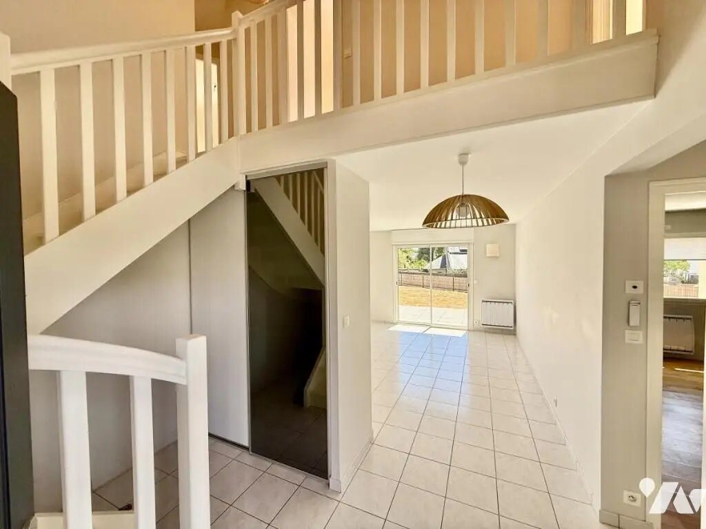 Maison à vendre, 94m², Ploemel