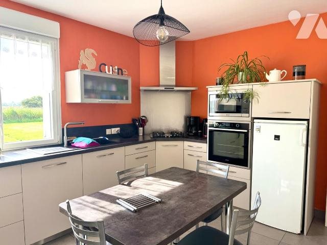 Maison à vendre, 119m², Guissény