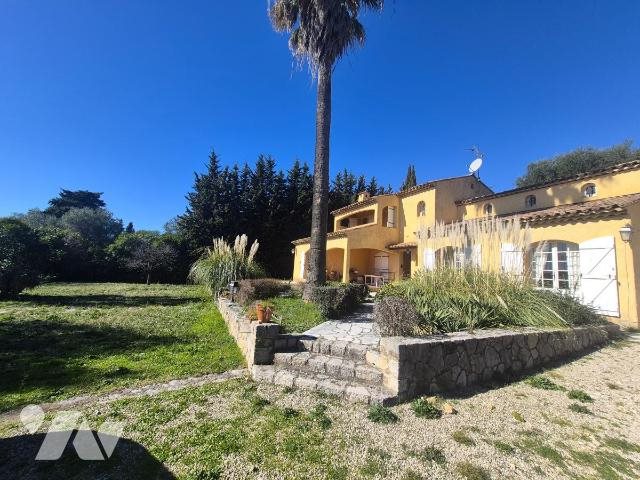 Maison à vendre, 147m², Grasse