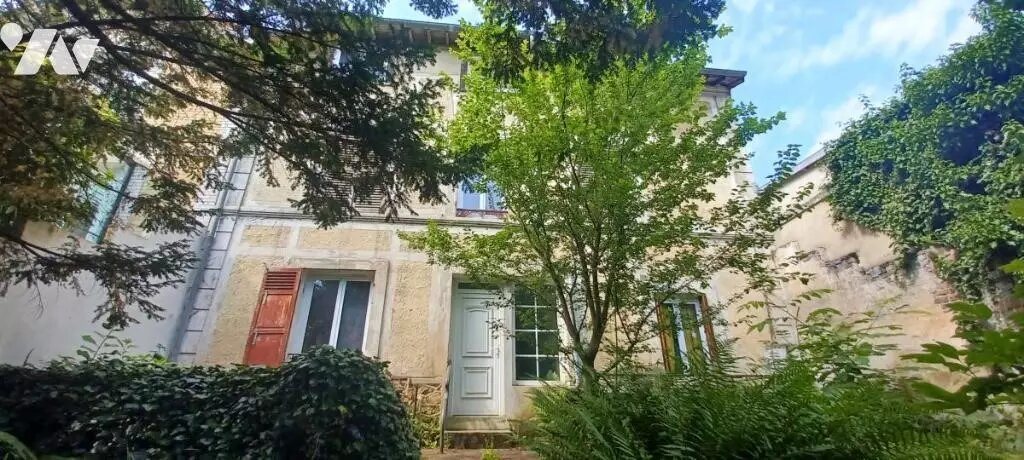 Maison à vendre, 7m², Saint-Germain-en-Laye