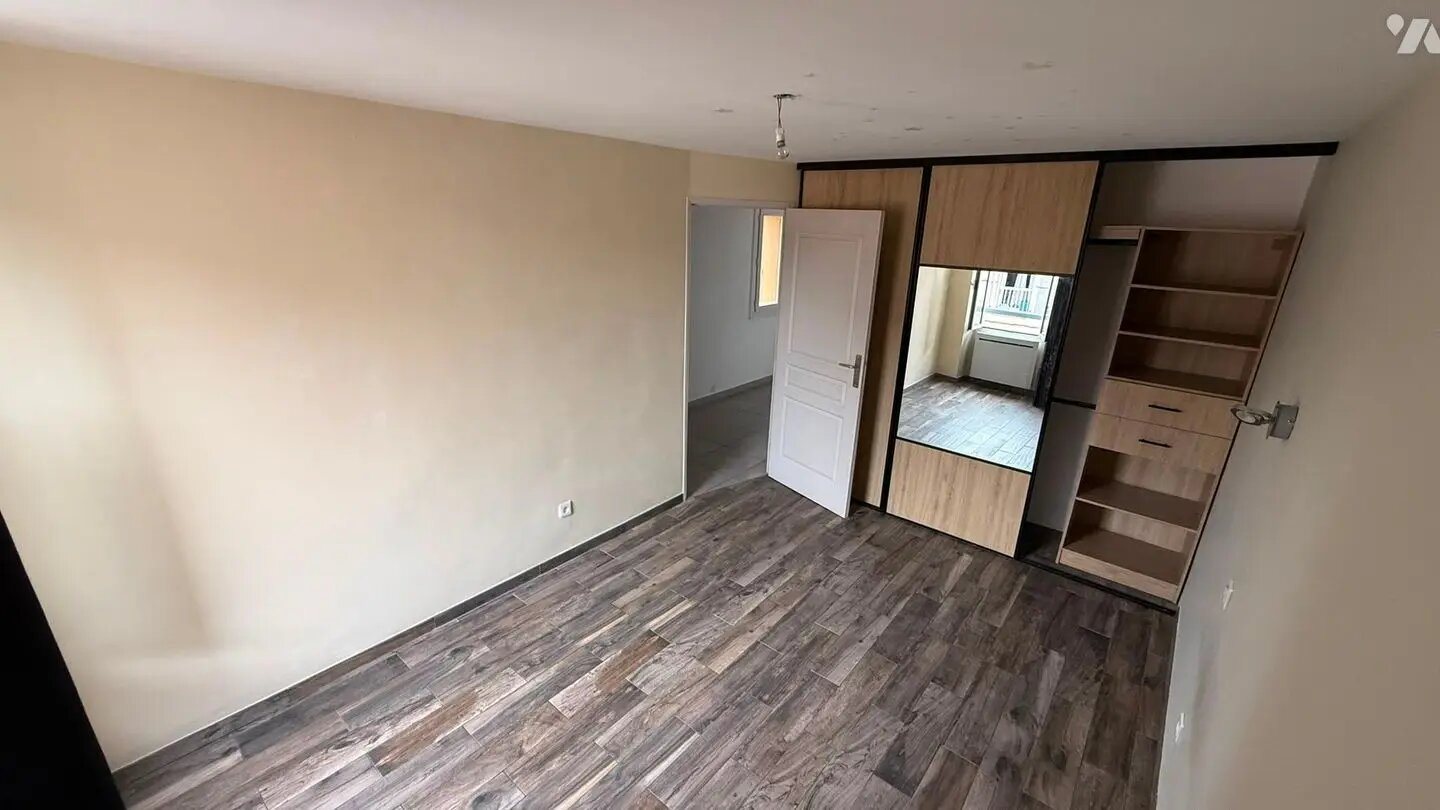 Appartement à louer, 48m², Fuveau