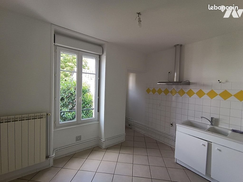 Appartement à vendre, 78m², Saint-Max