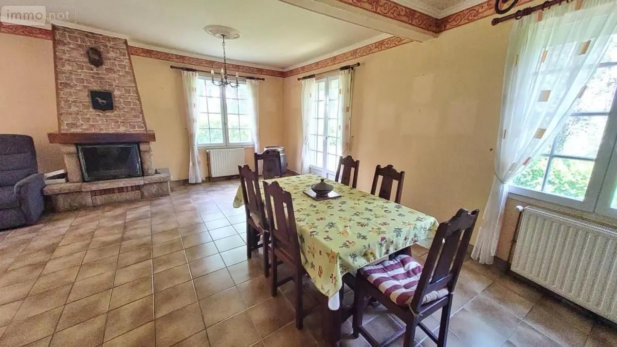 Maison à vendre, 160m², Plounévézel