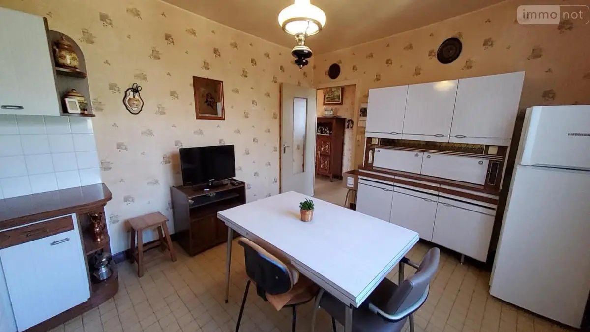 Maison à vendre, 92m², Brennilis