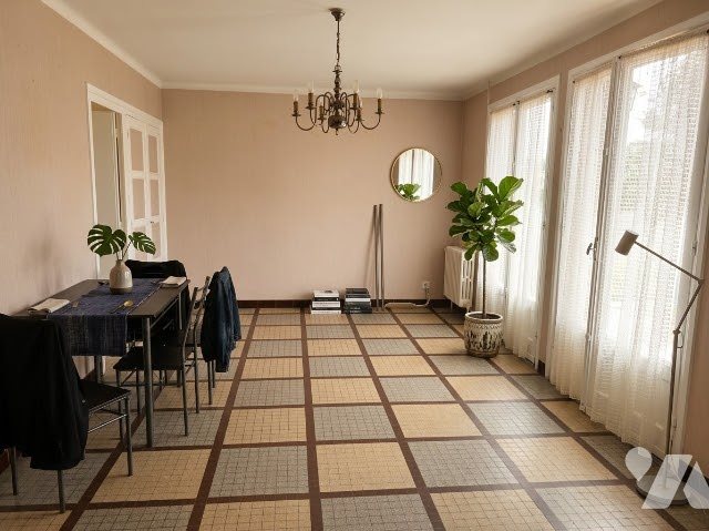 Maison à vendre, 80m², Charly