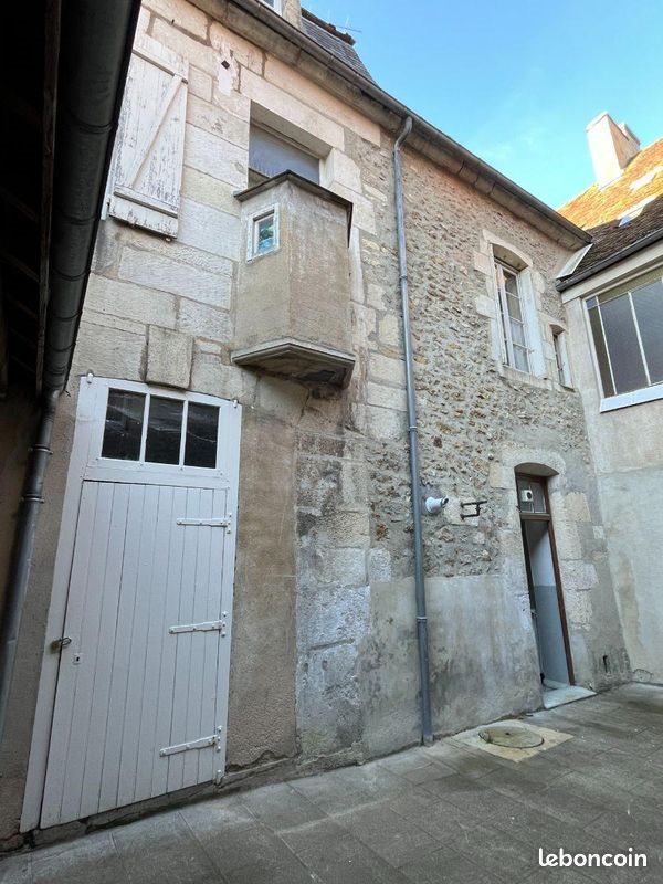 Maison à vendre, 253m², Avallon