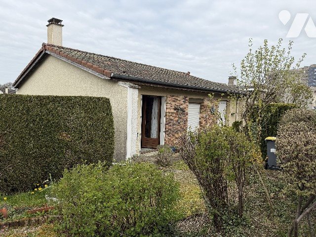 Maison à vendre, 92m², Lesneven