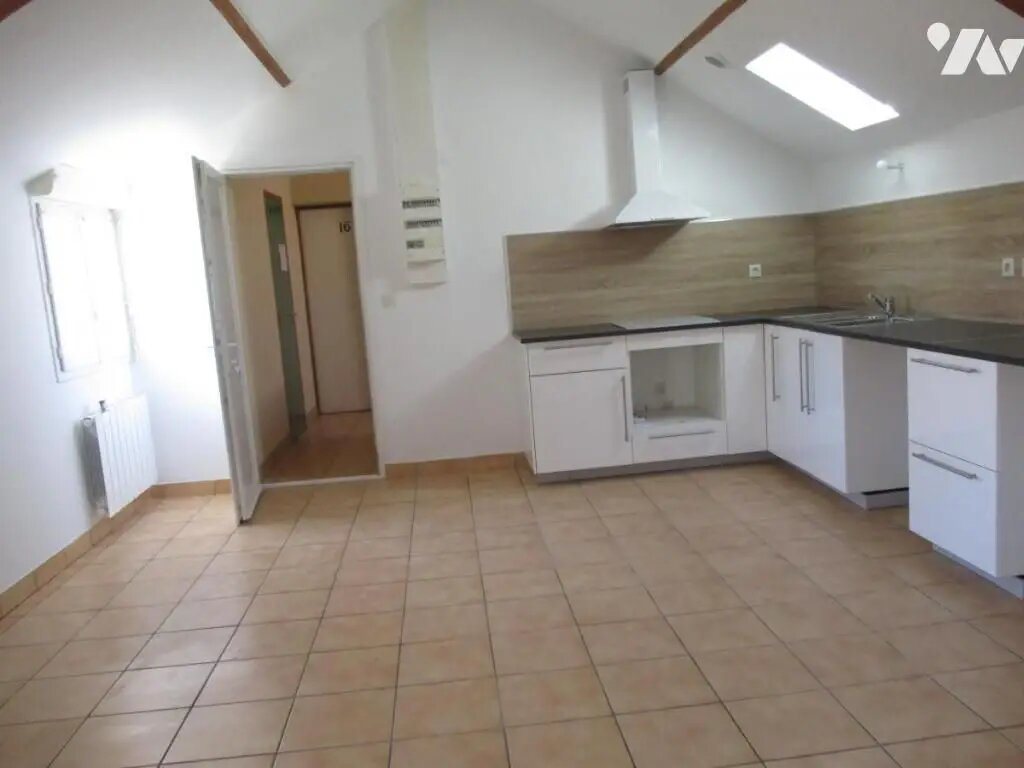 Appartement à louer, 53m², Brionne