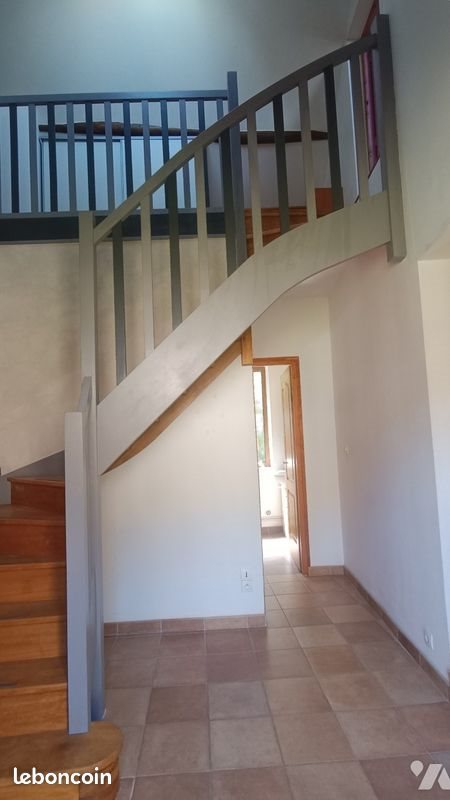 Maison à vendre, 94m², Montmachoux