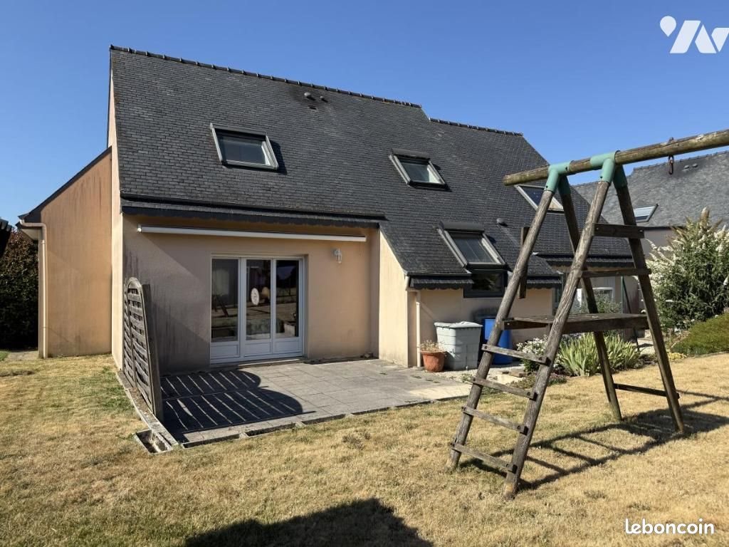 Maison à vendre, 104m², Ploumagoar