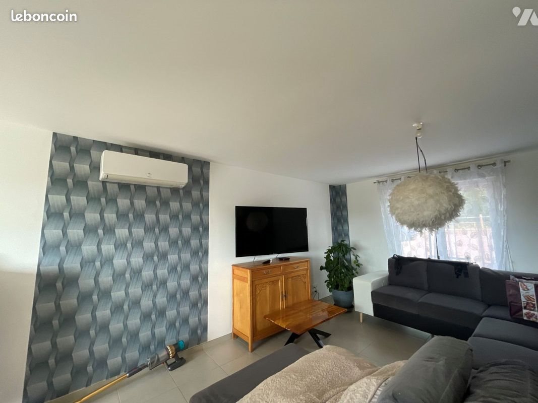 Maison à louer, 85m², Pierreville