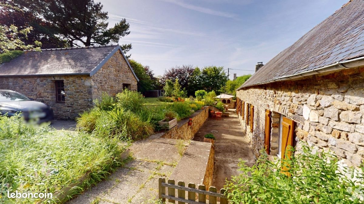 Maison à vendre, 109m², Surtainville