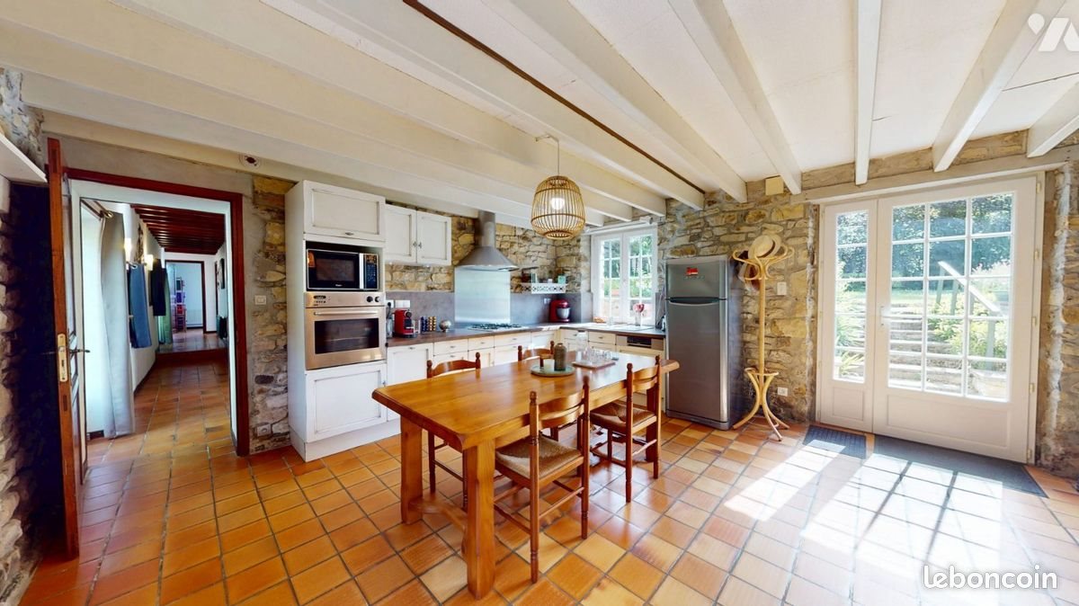 Maison à vendre, 109m², Surtainville