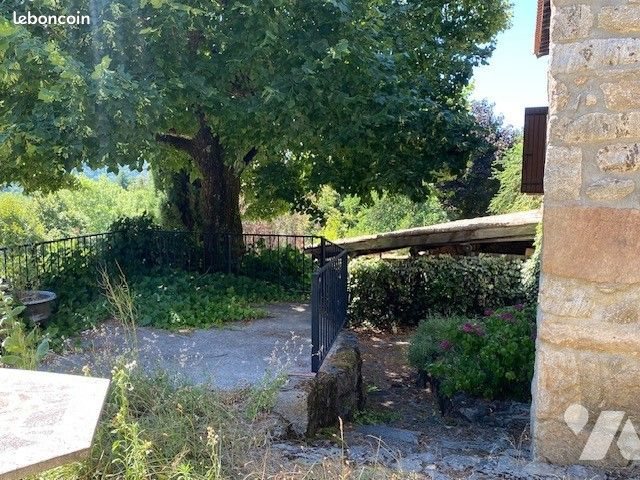 Maison à vendre, 150m², Chalencon