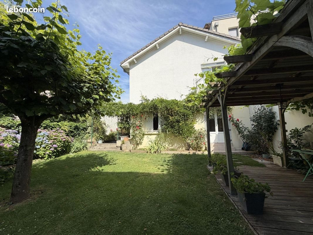 Maison à vendre, 110m², Aurillac