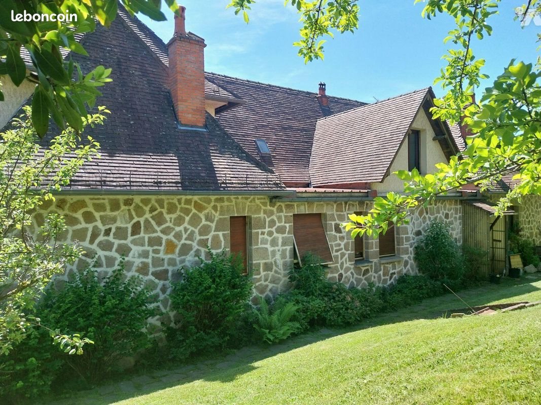 Maison à vendre, 254m², Aurillac