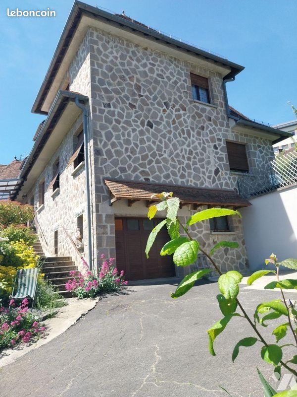 Maison à vendre, 254m², Aurillac