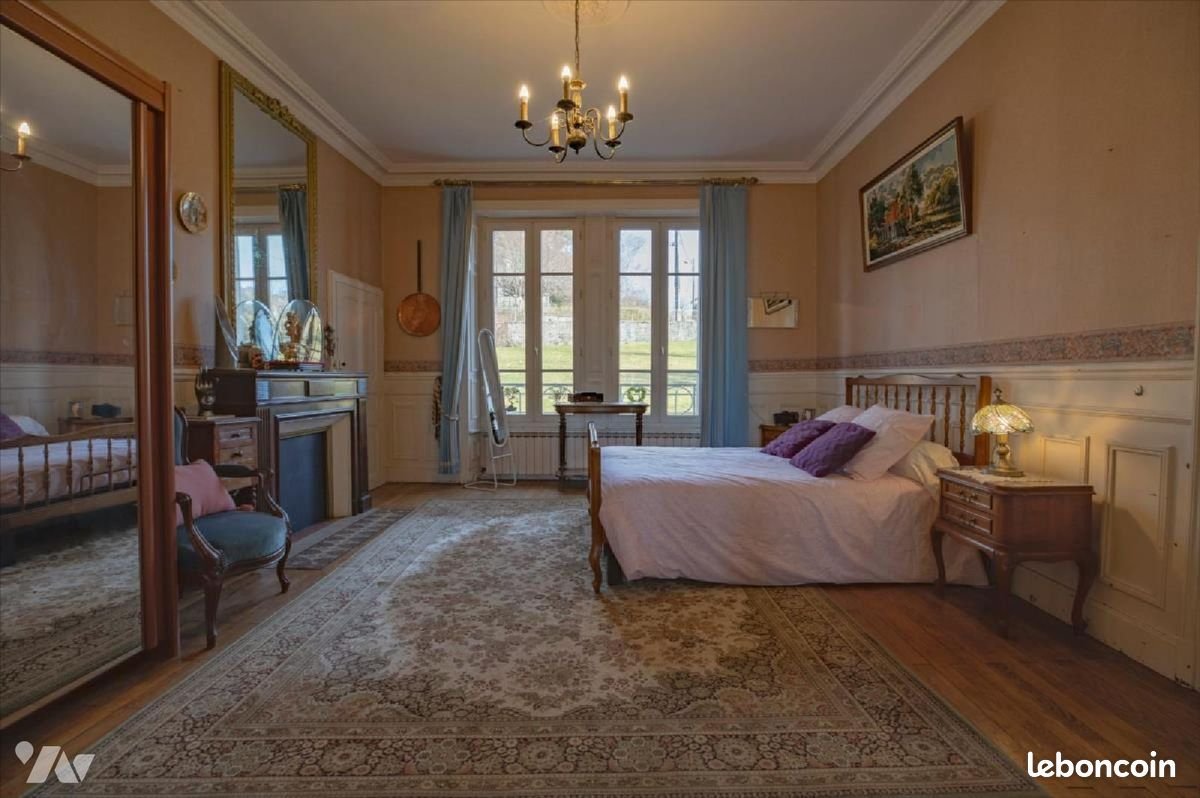 Maison à vendre, 291m², Jussac