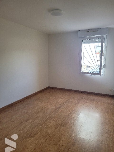 Appartement à louer, 67m², Saint-Lubin-des-Joncherets