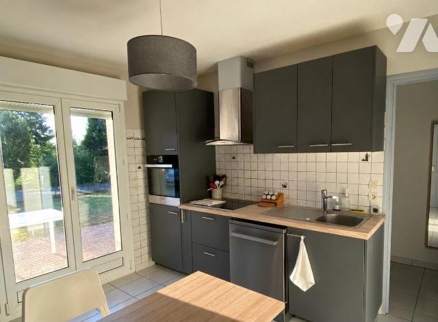 Maison à louer, 102m², Lacroix-sur-Meuse