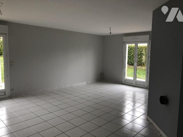 Maison à louer, 102m², Lacroix-sur-Meuse