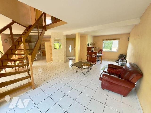Maison à vendre, 101m², Vern-sur-Seiche