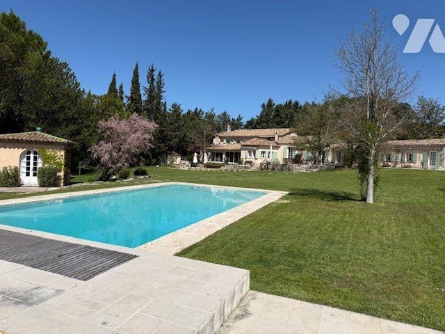 Maison à vendre, 470m², Venelles