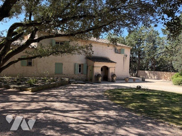 Maison à vendre, 470m², Venelles