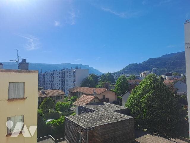 Appartement à vendre, 67m², Grenoble