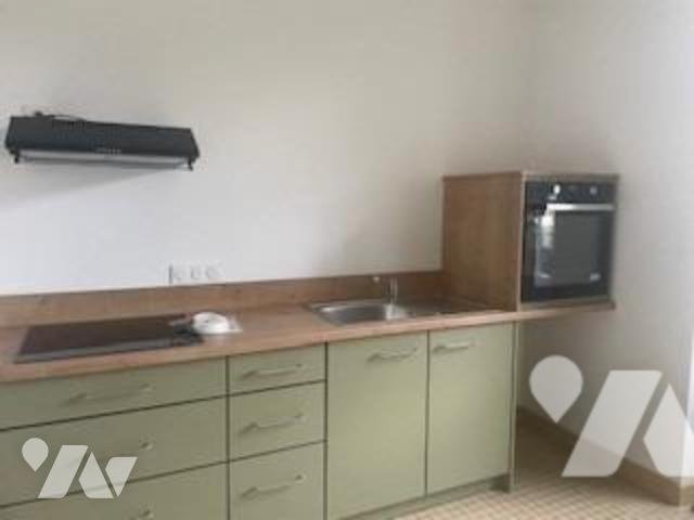 Maison à louer, 109m², Etrelles