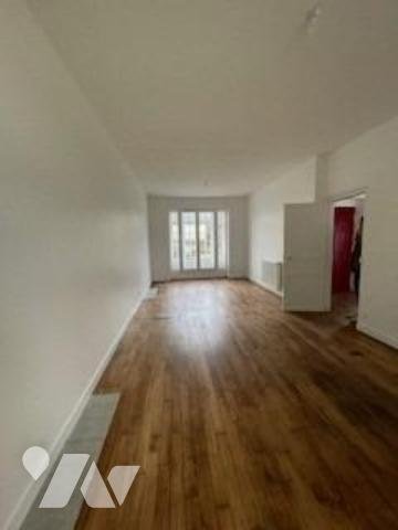 Maison à louer, 109m², Etrelles